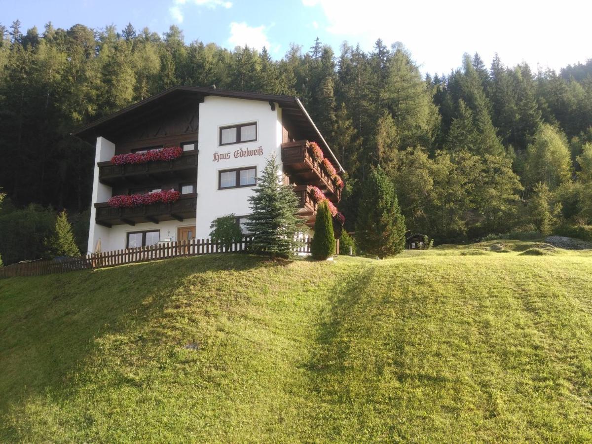 Haus Edelweiss Bed & Breakfast Jerzens Bagian luar foto